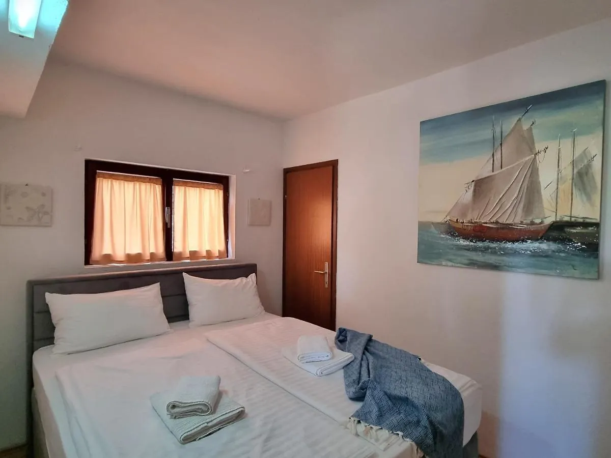 Orkula Hidden Paradise- Robinson Holiday House Villa Banj Holiday home